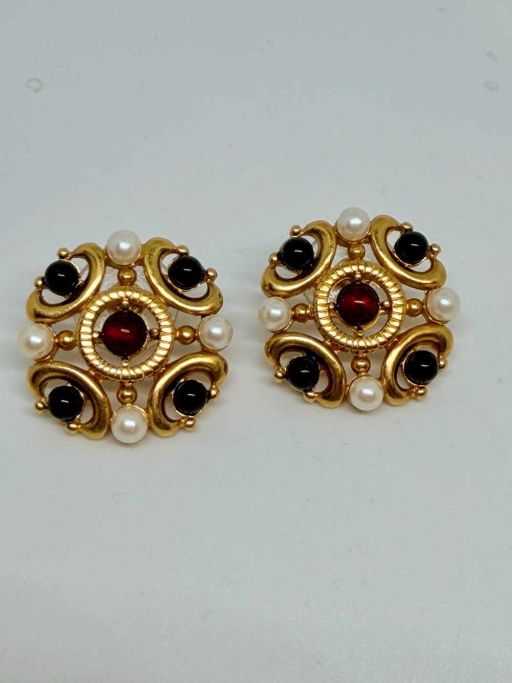 Vintage Monet Christian Lacroix Goldtone Necklace, Bracelet & Earrings Rare - Picture 11 of 12